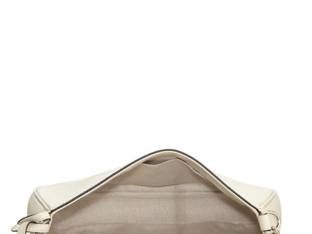 Gucci,  Beige Grained Leather Soho Chain Flap Crossbody, Gold Hot on Sale